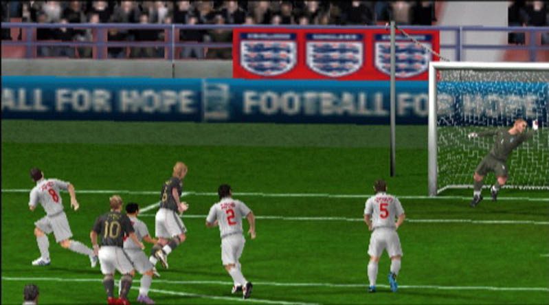 CONSOLA PSP NEGRO CON FIFA WORLD CUP 2010 - Image 3