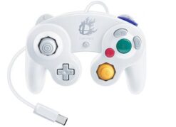 CONTROL WII U ALAMBRICO SUPER SMASH BROS BLANCO